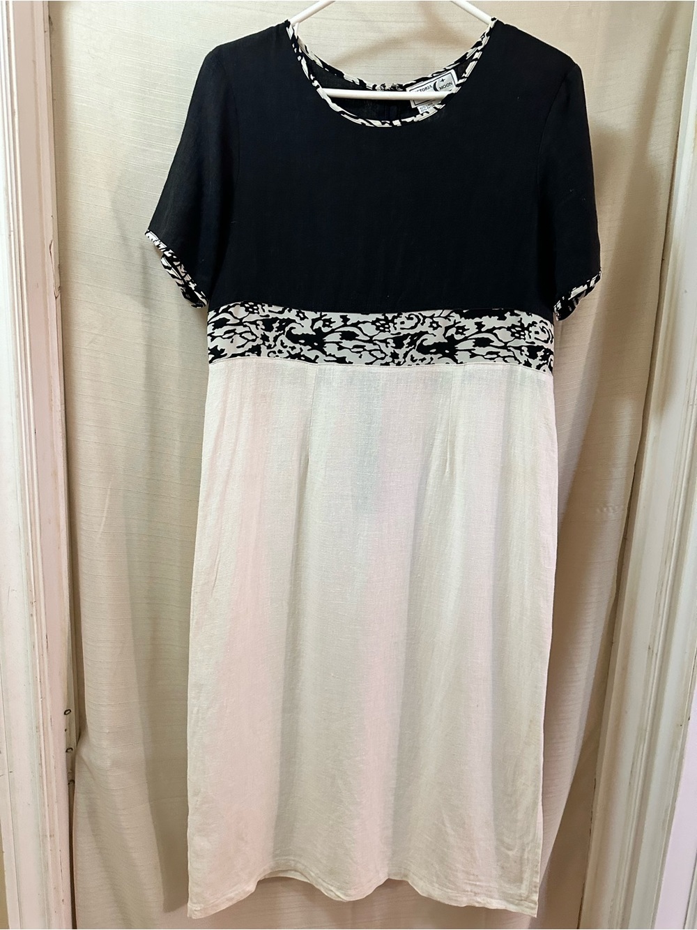 Vintage Victoria Moon Linen Blend Maxi Dress Black White Shoulder Pad PM